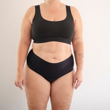 Cargar imagen en el visor de la galería, PANTY MENSTRUAL REUTILIZABLE