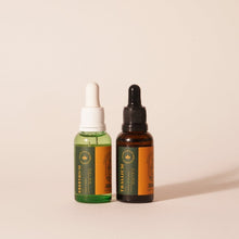 Cargar imagen en el visor de la galería, Es un kit compuesto por thallium, que son unas gotas homeopáticas orales que ayudan con el crecimiento del pelo y la prevención de su caída a nivel interno, y eberthium, por otro lado, que actúa de forma tópica acelerando los procesos de crecimiento desde los folículos pilosos.