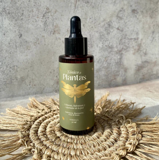 TÓNICO FACIAL A BASE DE PLANTAS: Calma, Repara e Hidrata la Piel